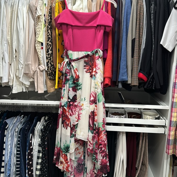 Eliza J Flower Formal Dress - Picture 2 of 4